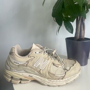 Women Size 9.5 New Balance 2002RD High Desert Protection Pack Sandstone Shoes